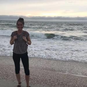 Meet your Posher, Stacy